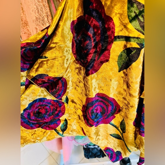 NWT Small Dolls Kill Current Mood Chasin’ Rainbows Mini Dress Floral Velvet - Picture 3 of 12